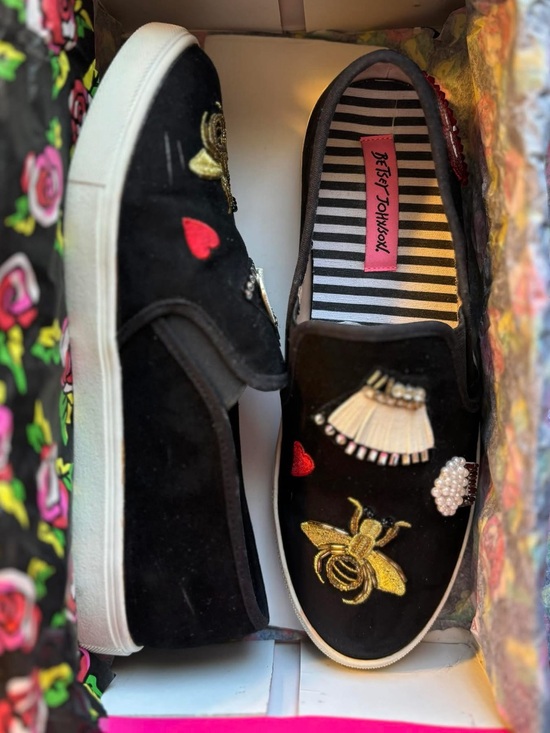 Betsey Johnson Shoes - Betsey Johnson Black Embroidered Slip-On Flats with Gold Bee & Red Heart